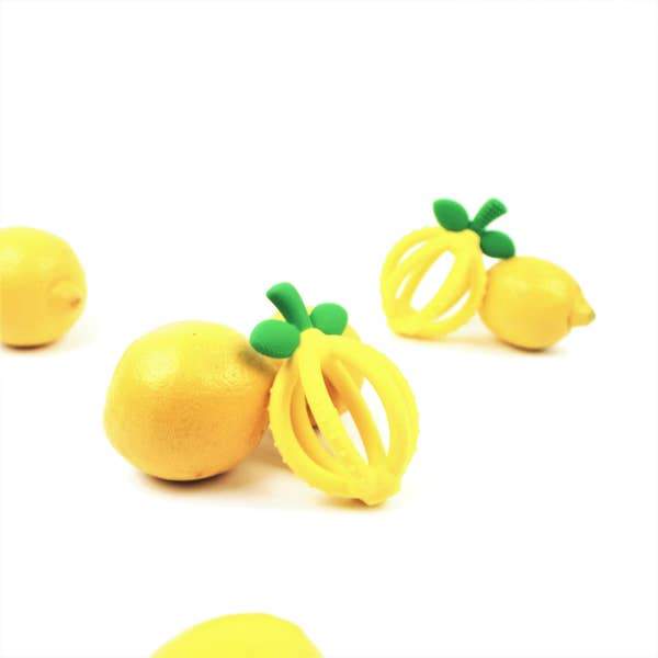 BITZY BITER™ TEETHING BALL