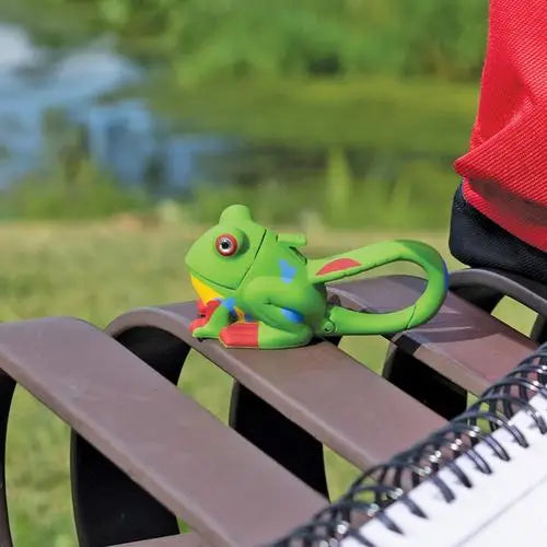 LifeLight Animal Carabiner Flashlight - Green Frog